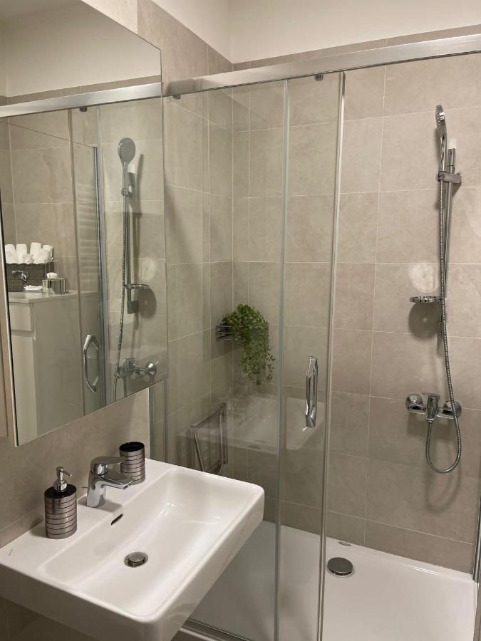 Iskra Apartment Beograd Ngoại thất bức ảnh